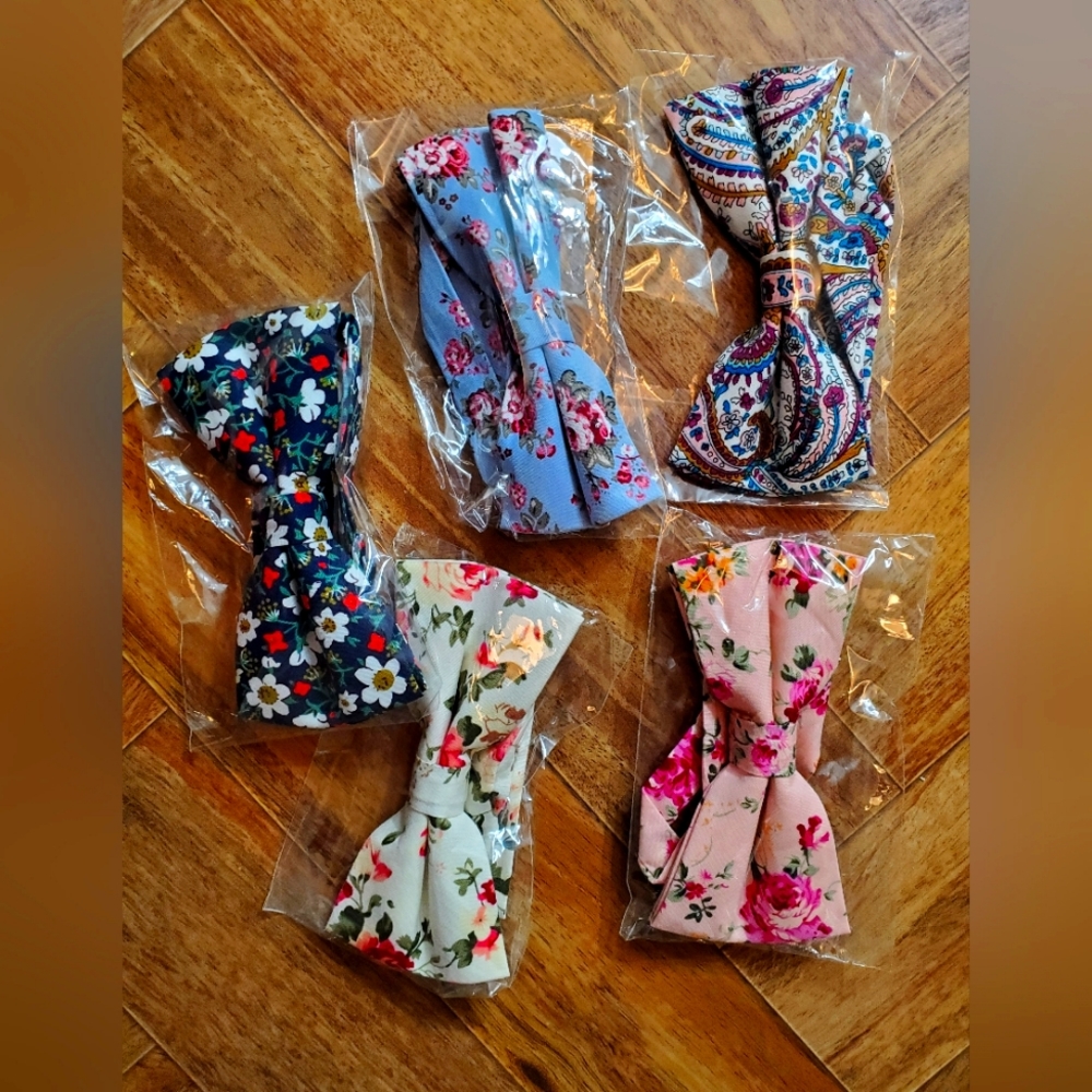 Set of 5 Floral Bowties